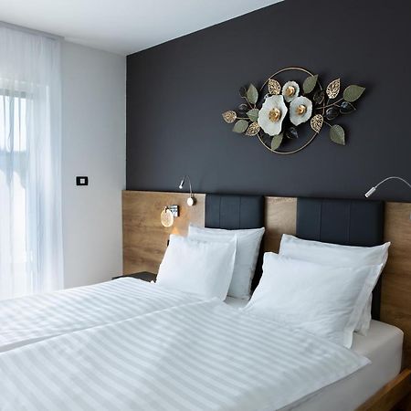 Rooms Gril Postojna Exterior photo