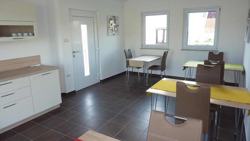 Rooms Gril Postojna Exterior photo
